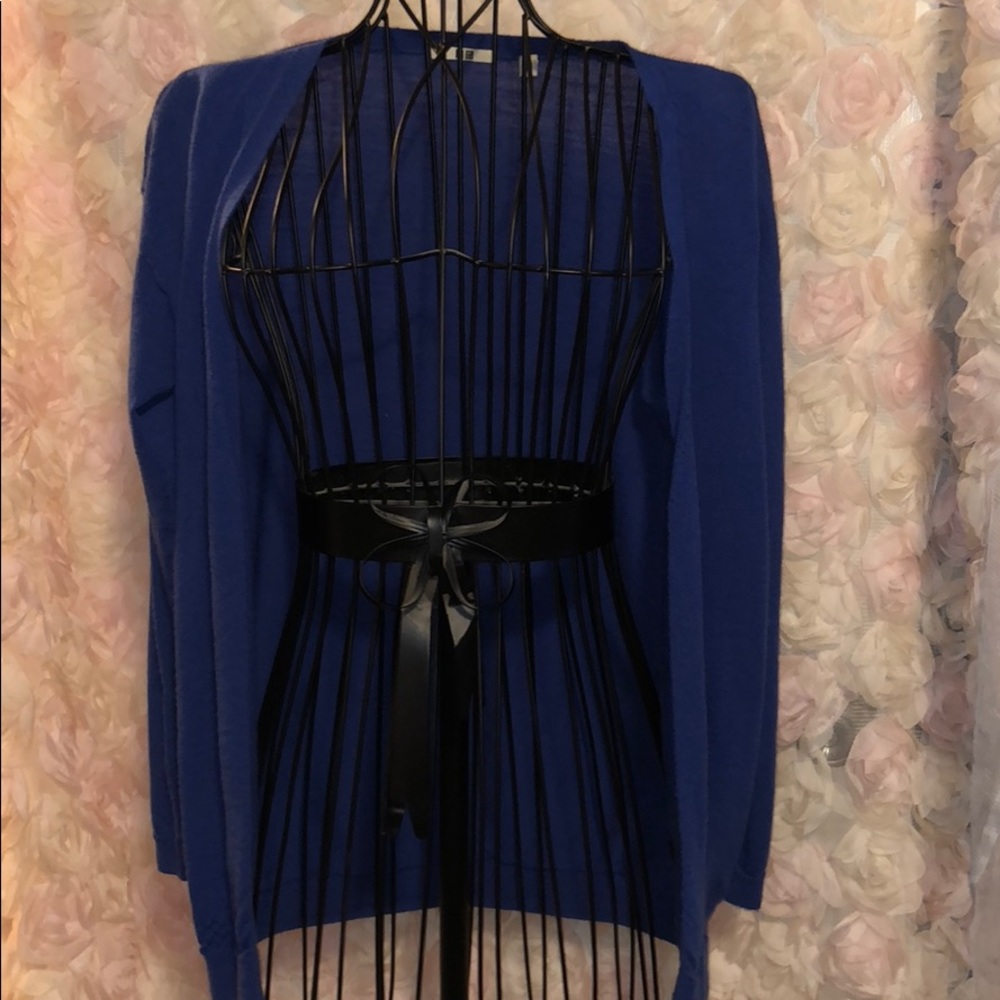 🔹Blue Cardigan🔷